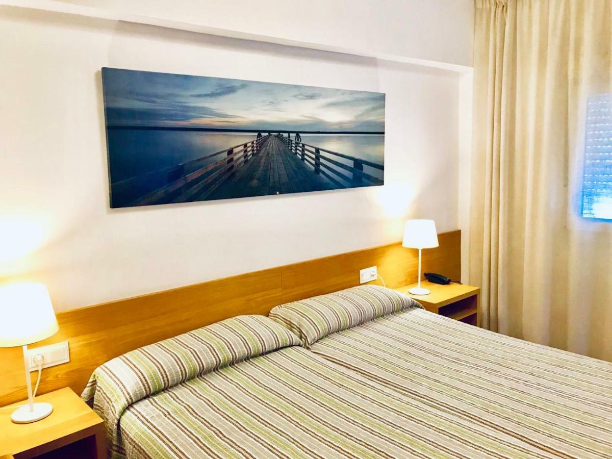 Hostal Playa Пунта-Умбрия Экстерьер фото