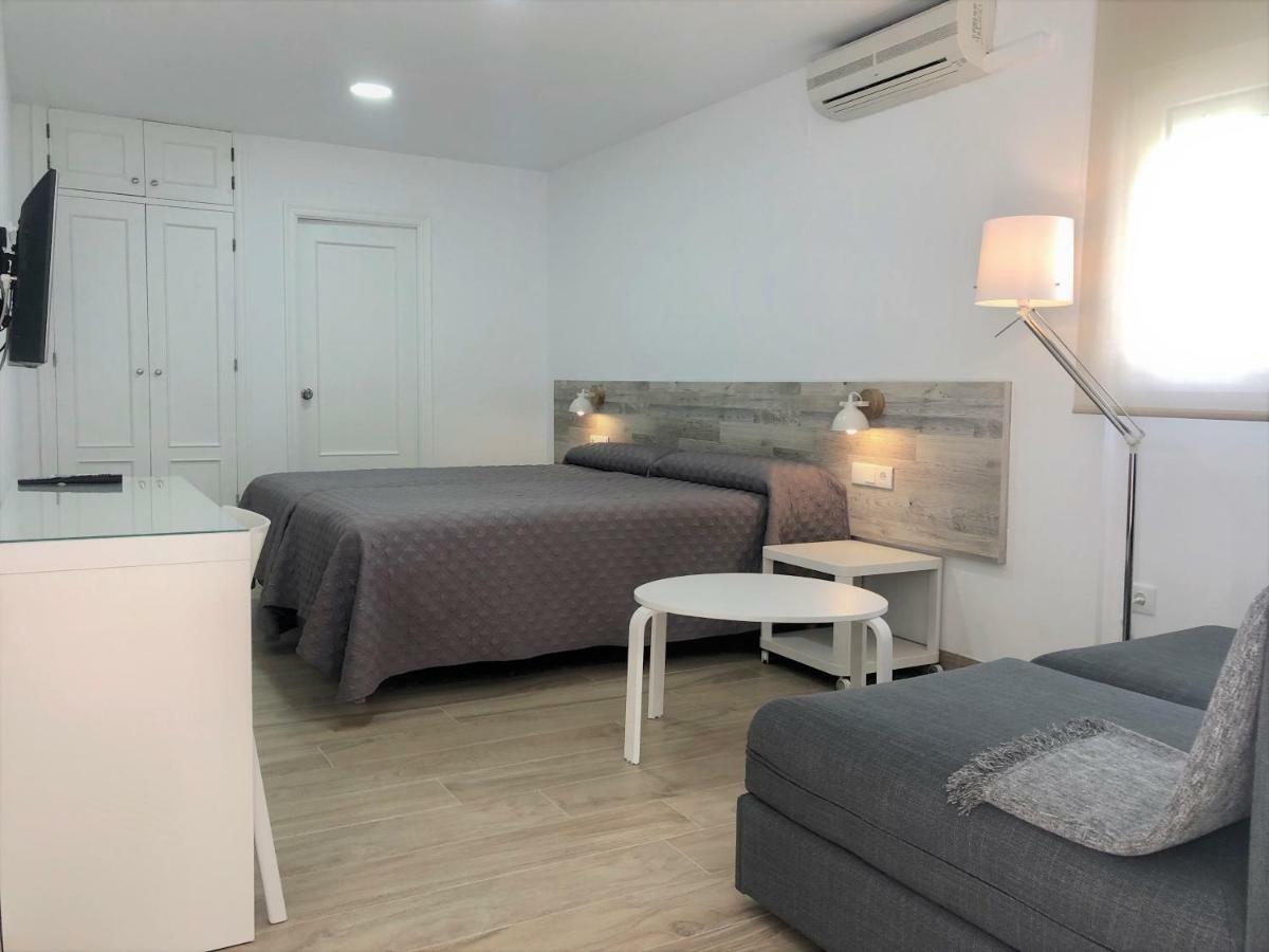 Hostal Playa Пунта-Умбрия Экстерьер фото